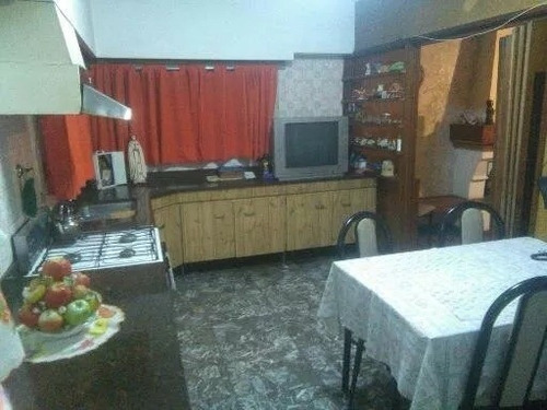 Imagen 7 de 7 de Galpon Con Vivienda En Venta En Bernal Oeste