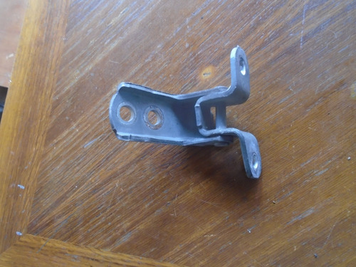 Imagen 2 de 2 de Vendo Bisagra Delantera Derecha De Daihatsu Materia 2013
