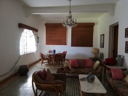 Casa Sola En Lomas De La Selva, Cuernavaca, Morelos