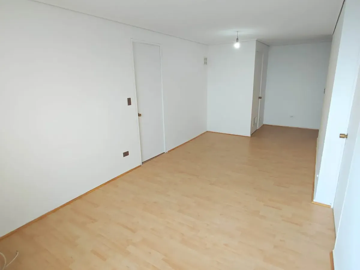 Imagen 5 de 15 de Santiago, Vende Depto. 2 Dorm, 2 Baños, 1 Estac Y Bodega.-
