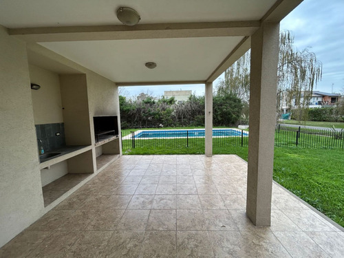 Casa Venta El Lauquen Club De Campo Canning 4 Ambientes