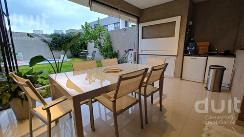 Duplex Premium En Claros Del Bosque! Unico!