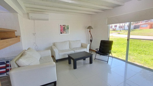 Imagen 2 de 13 de Casa En Piriápolis (piriápolis Centro) Ref.3139