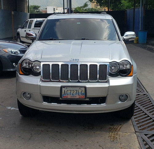 Imagen 2 de 16 de Jeep Grand Cherokee
