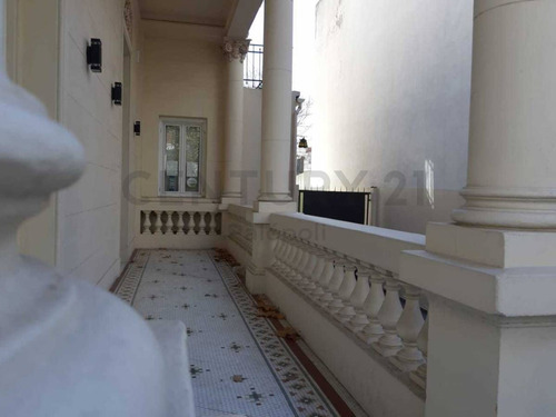Imagen 8 de 30 de Venta Importante Casona En 2 Plantas Mas 2 Departamentos En Villa Ballester