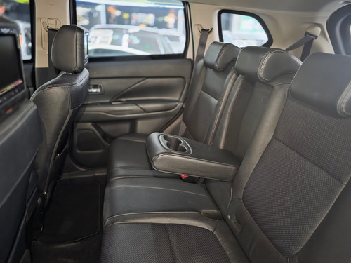 Mitsubishi Outlander OUTLANDER 3.0/ GT 3.0 V6 AUT.