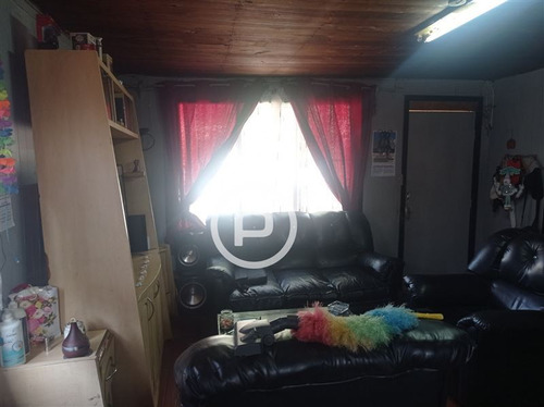 Casa En Venta De 4 Dorm. En Conchalí