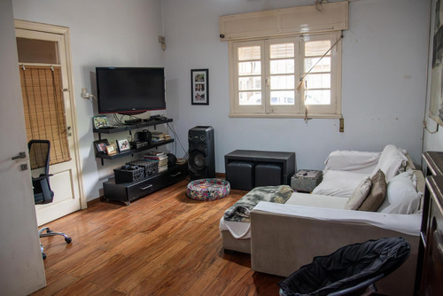 Venta Casa 4 Dorm Comodín Patio, Terraza Y Cochera Barrio Lourdes, Rosario