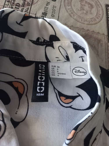 Camisa Mickey Mouse Disney (Usado)