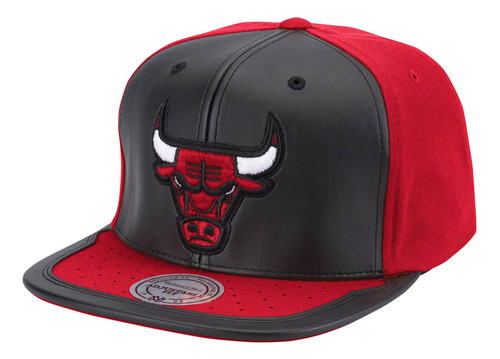 Boné Mitchell & Ness Day One Snapback Chicago Bulls Preto