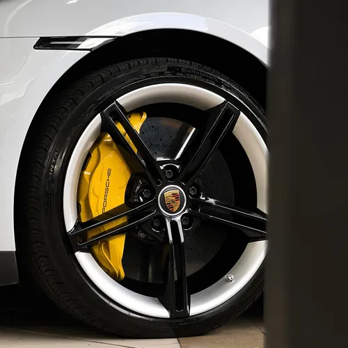 Porsche Taycan Turbo S 2021