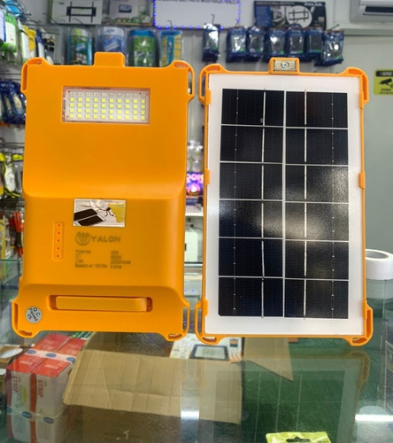 Cargador Inteligente Con Panel Solar Y Linterna