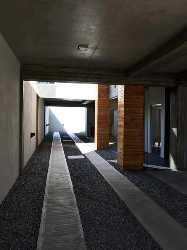Imagen 5 de 6 de Departamento De Estilo Minimalista A Estrenar En Monte Grand