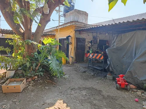 Casa En Venta En Col. Revolucion De Un Nivel