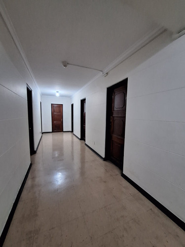 Venta Oficina 1p/1b - Santiago