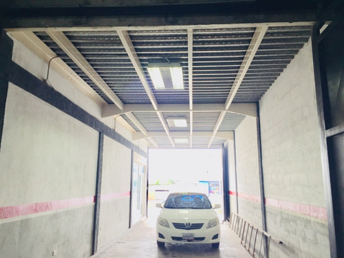 Imagen 11 de 14 de En Venta O Alquiler 715 M2. Galpón Con Oficinas, Exhibición, Av. Bella Vista