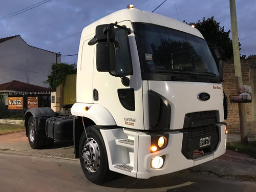 Ford Cargo 1722 Tractor - 2014