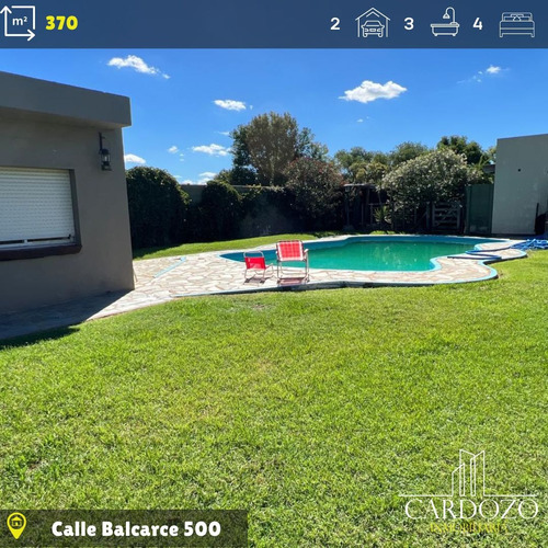 Excelente Casa 7 Ambientes En Venta En Alberdi Pcia Bs As 370m2 Oportunidad