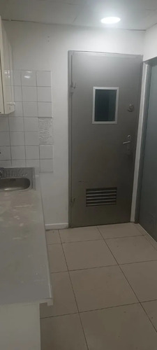 Excelente Local Comercial - Santa Rosa Con Departamental