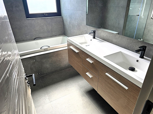 Arriendo Casa 4d + Servicio 3b 5e + Piscina, La Rein
