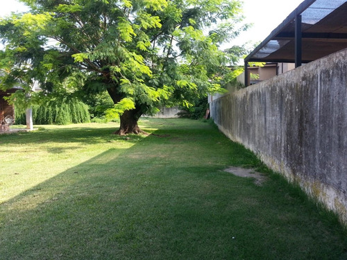 Imagen 2 de 5 de Excelente Lote En Zona Comercial Los Portones En Venta