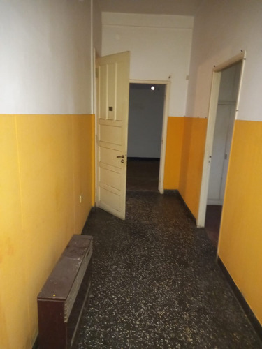 Casa En Valentin Alsina, 3 Ambientes, Terraza, 2 Cocheras