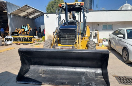 Retroexcavadora Caterpillar 420 E 4x4 Con Kit