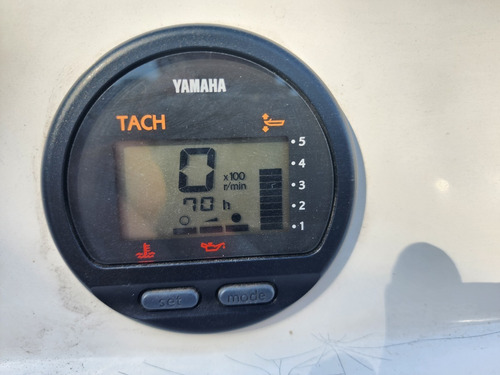 Imagen 5 de 14 de Virgin Marine 620 Tracker Cabinado Yamaha 90 Hp