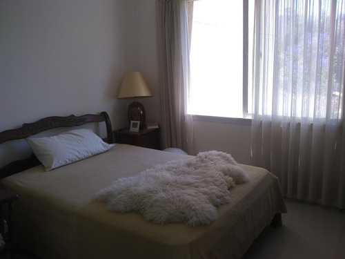 Imagen 10 de 17 de Ana Valencia Ventas