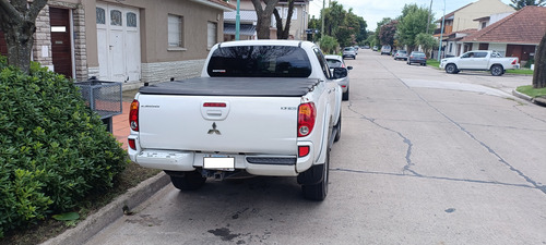 Mitsubishi L200 3.2 Cab Doble 4wd Cr 170cv Mt