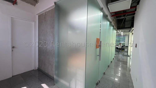 Yf Oficina En Venta En Los Dos Caminos 24-18267 Gn