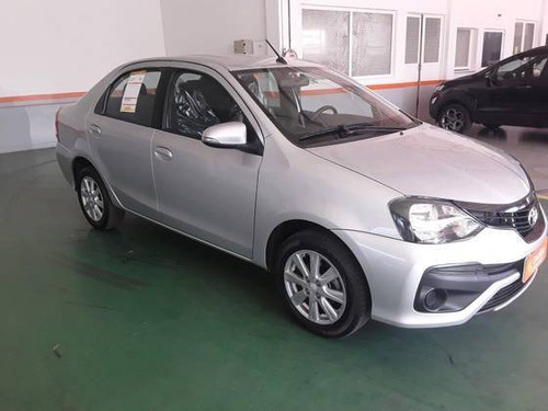 Imagem 8 de 10 de Toyota Etios 1.5 X Plus Sedan 16v Flex 4p Automático