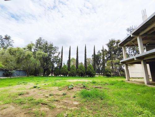 Terreno Con Construcción En Venta En El Sur