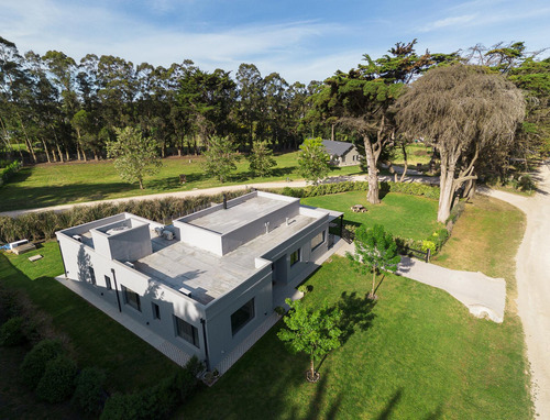 Casa En Venta En Barrancas De San Benito, Chapadmalal.