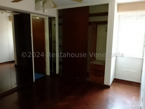 Bello Apartamento En Venta Prados Del Este Amc