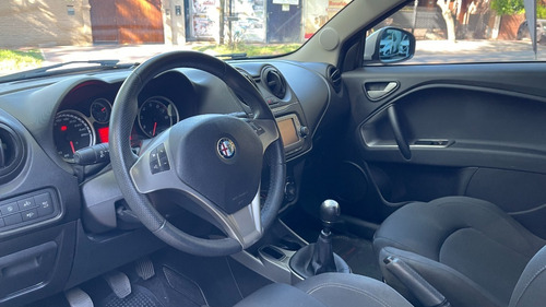 Imagen 20 de 25 de Alfa Romeo Mito Junior Jd