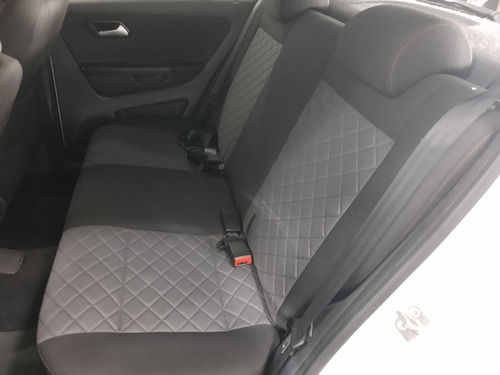 Imagem 2 de 13 de Volkswagen Fox 1.6 Msi Extreme