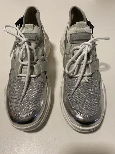 Zapatillas Importadas Kendall And Kyllie By Kardashian