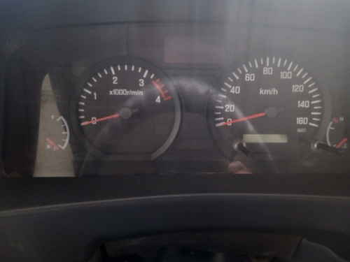 Isuzu Elf 300 2p E Corto L4/3.0/tdi Man 3.3/ton