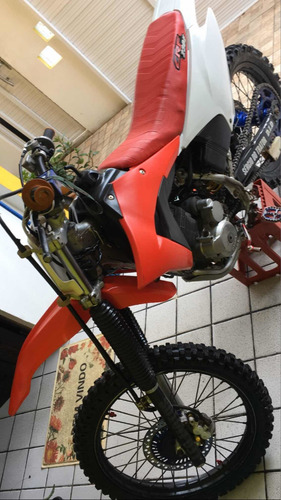 Imagem 4 de 5 de Honda Crf 230f