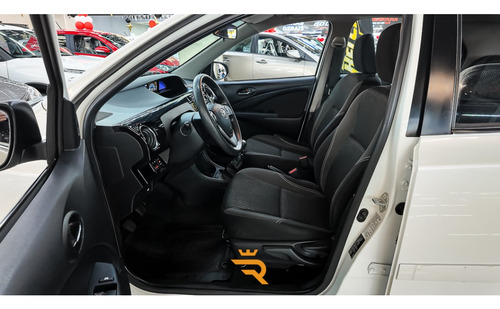 Toyota Etios 1.5 XS SEDAN 16V FLEX 4P MANUAL
