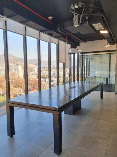 Amoblada  Estaciones De Trabajo 332m2 Recepcion  Privados 