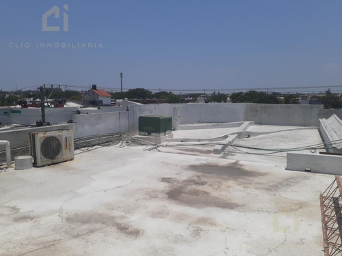Edificio En Venta En Esquina Con Salones Para Eventos Diversos Y Oficinas Todo Climatizado