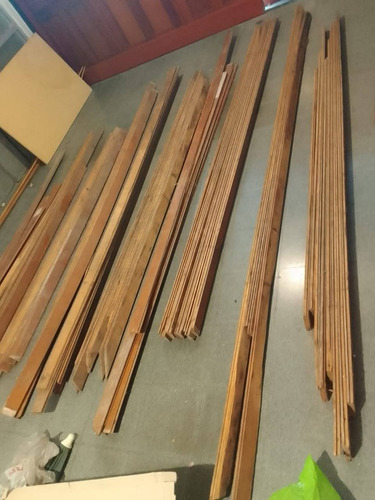 Lote De Pinotea Usada De Demolición Madera