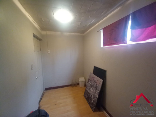 Se Vende Amplia Casa Con Local Comercial, Población Lautaro.