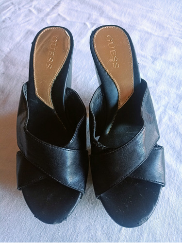 Sandalias Importadas Guess, Negras, Talle 39:5