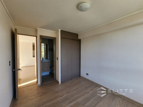 Departamento En Venta De 2 Dorm. En Villa Alemana