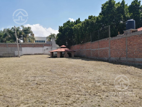 Terreno En Venta De Oportunidad - Fraccionamiento Lomas De Comanjilla