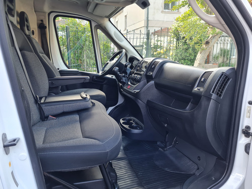 Fiat Ducato 2.3 Furgon Mjet Tn C/abs + Aa