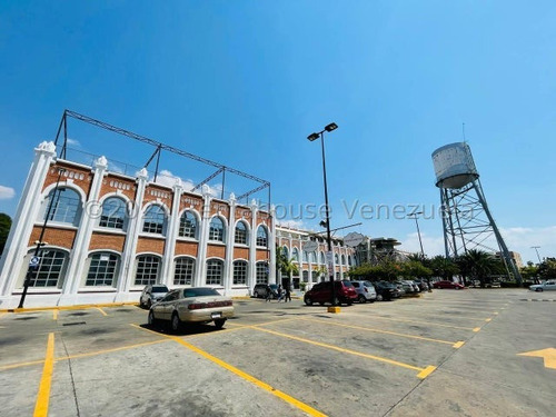 Local Comercial En Venta Cc Estacion Central Maracay 24-20302 Ap.